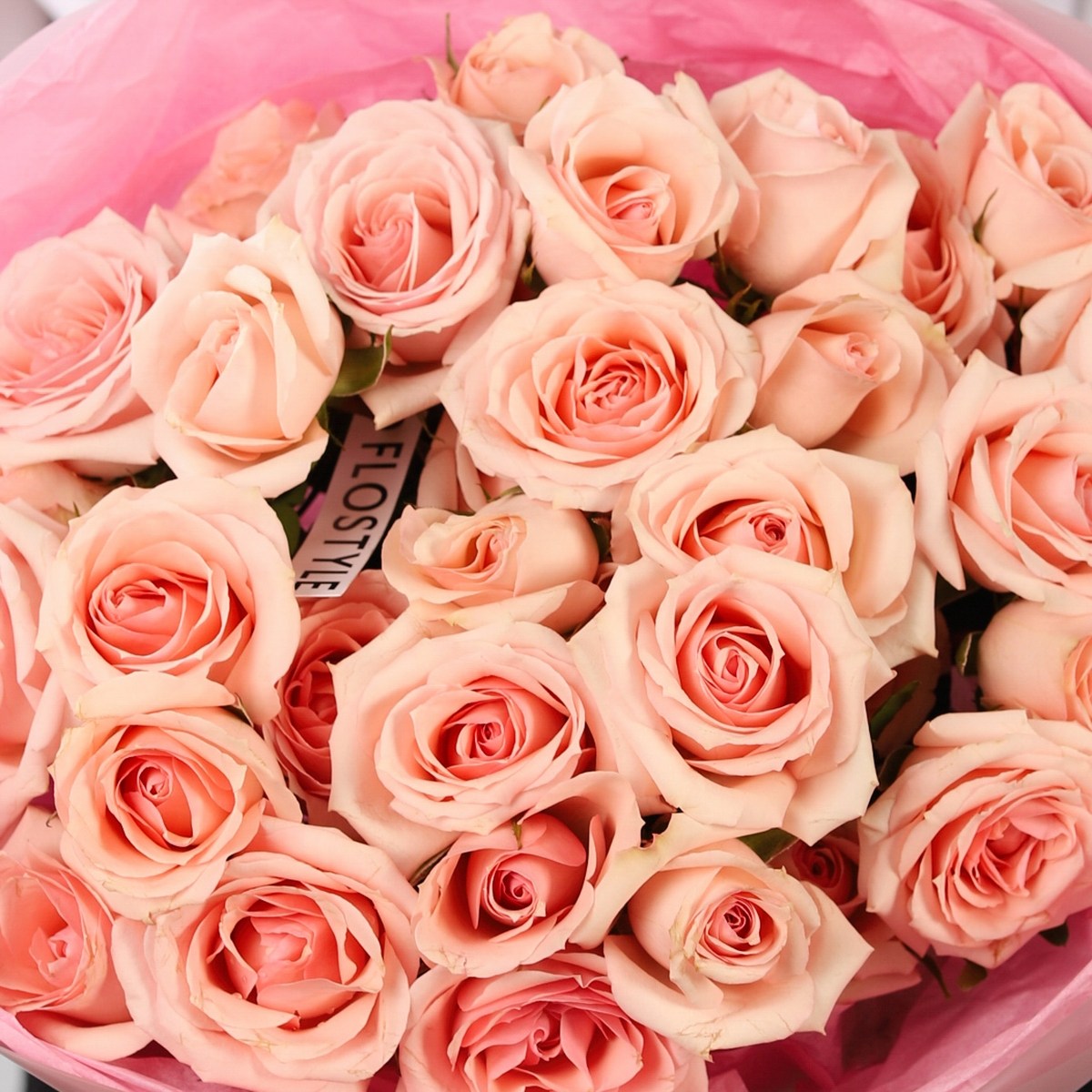 buket kustovyh roz 717